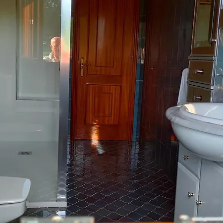 Villa Con Piscina Y Parque Infantil En Panton, Ribeira Sacra, Galicia Βίλα